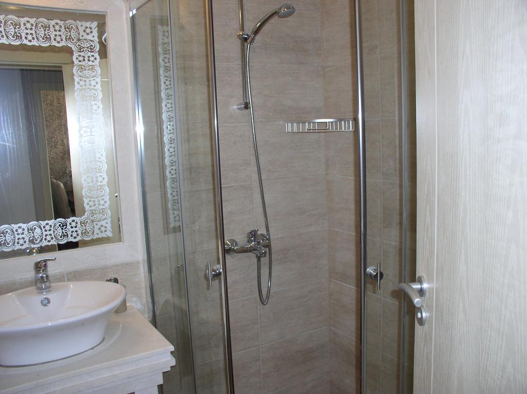 Lvv Palace Apartment Napospart Kültér fotó